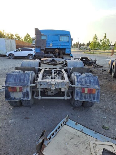 KamAz  2005, 884,566 km - 11.0 l - Gəncə