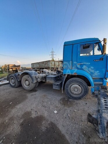 KamAz  2005, 884,566 km - 11.0 l - Gəncə