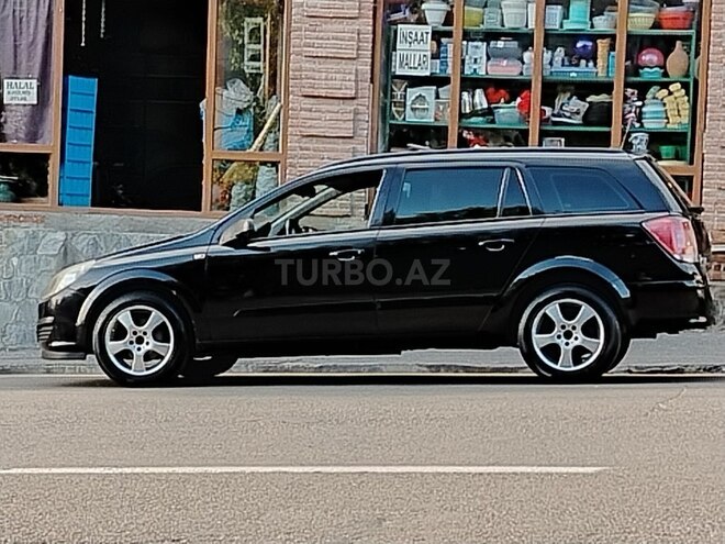 Opel Astra 2006, 252,635 km - 1.4 l - Şəki