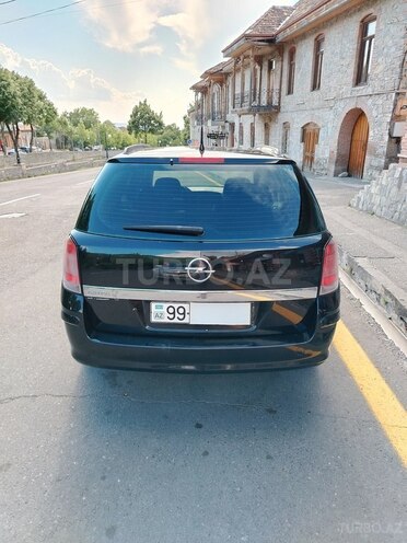 Opel Astra 2006, 252,635 km - 1.4 l - Şəki