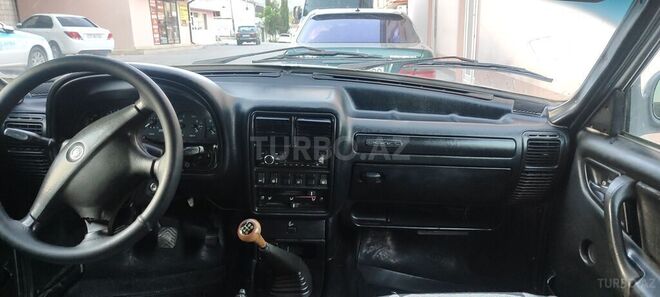 GAZ 31105 2004, 137,000 km - 2.4 l - Şamaxı