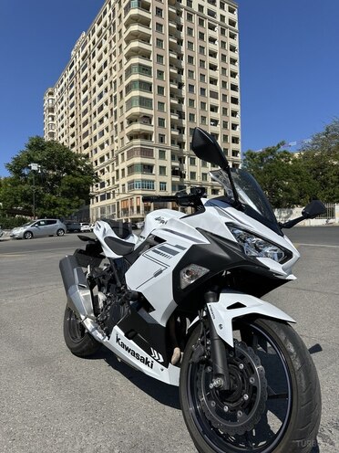 Kawasaki Ninja 400 2022, 10,600 km - 0.4 l - Bakı