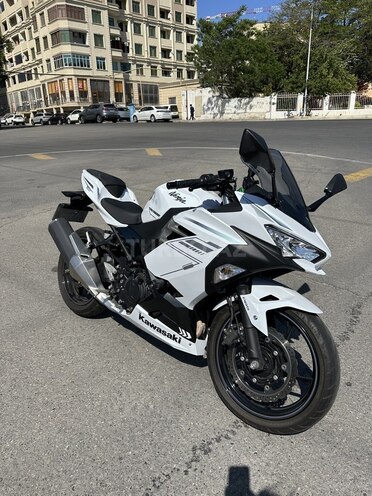 Kawasaki Ninja 400 2022, 10,600 km - 0.4 l - Bakı