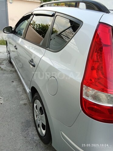 Hyundai i30 2010, 240,000 km - 1.4 л - Göyçay