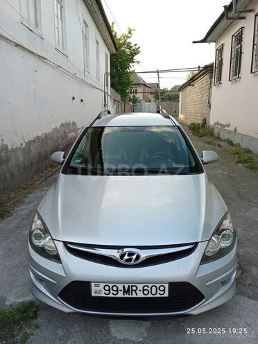 Hyundai i30 2010, 240,000 km - 1.4 л - Göyçay