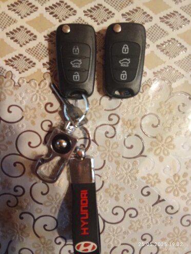 Hyundai i30 2010, 240,000 km - 1.4 л - Göyçay