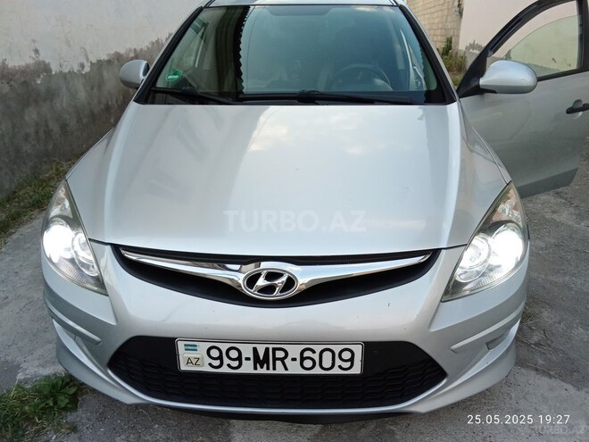 Hyundai i30 2010, 240,000 km - 1.4 л - Göyçay