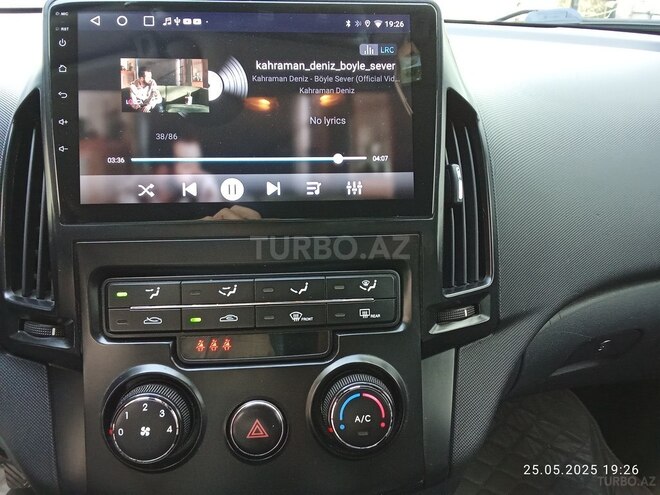 Hyundai i30 2010, 240,000 km - 1.4 л - Göyçay