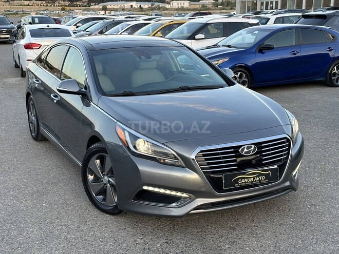 Hyundai Sonata-2