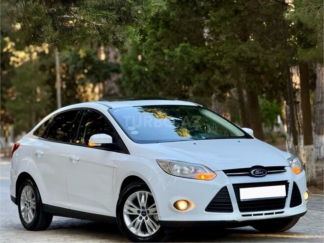 Ford Focus 2014, 321,411 km - 1.6 л - Bakı