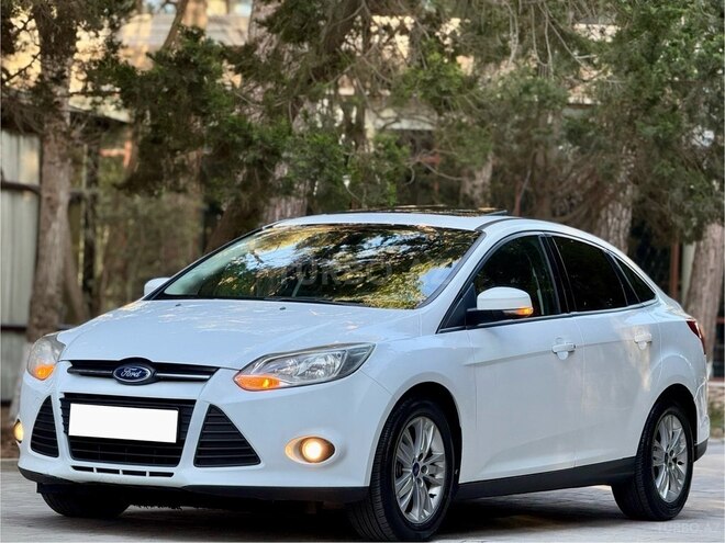 Ford Focus 2014, 321,411 km - 1.6 л - Bakı