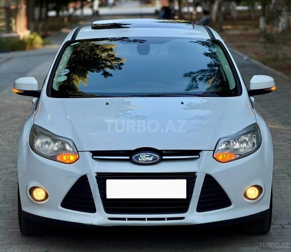 Ford Focus 2014, 321,411 km - 1.6 л - Bakı