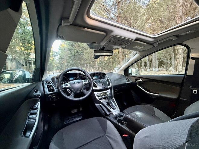 Ford Focus 2014, 321,411 km - 1.6 л - Bakı
