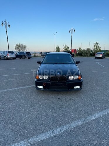 BMW 323 1997, 230,000 km - 2.0 л - Sumqayıt