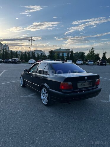 BMW 323 1997, 230,000 km - 2.0 л - Sumqayıt
