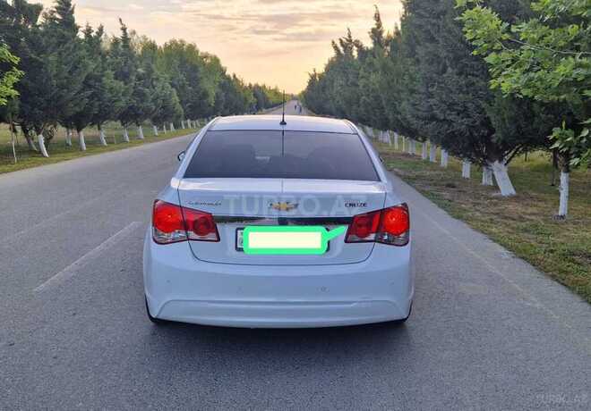 Chevrolet Cruze-6