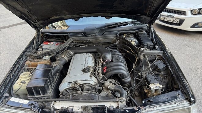 Mercedes E 280 1993, 282,000 km - 2.8 l - Bakı