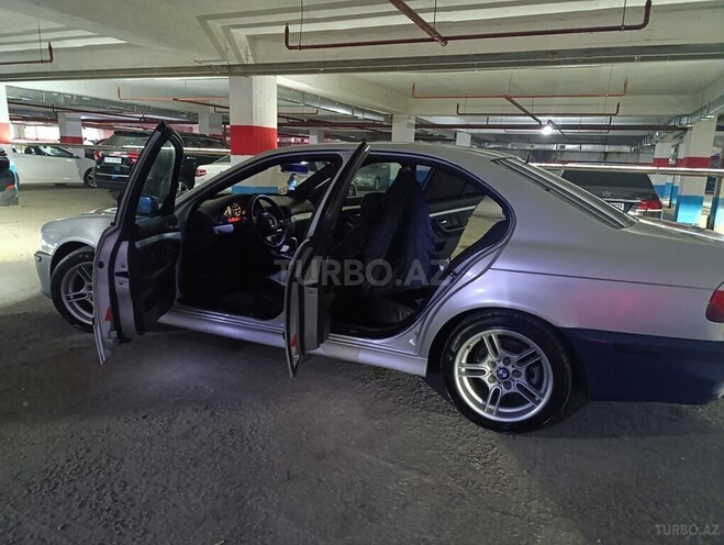 BMW 530 2001, 147,500 km - 2.9 l - Bakı
