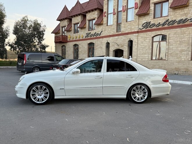 Mercedes E 350 2006, 261,412 km - 3.5 л - Yevlax