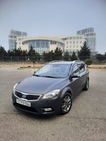 Kia Ceed 2010, 240,000 km - 1.6 л - Bakı