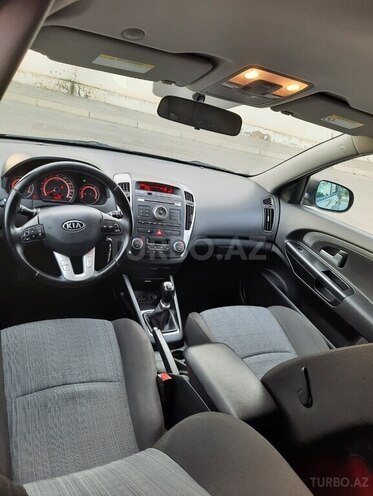 Kia Ceed 2010, 240,000 km - 1.6 л - Bakı