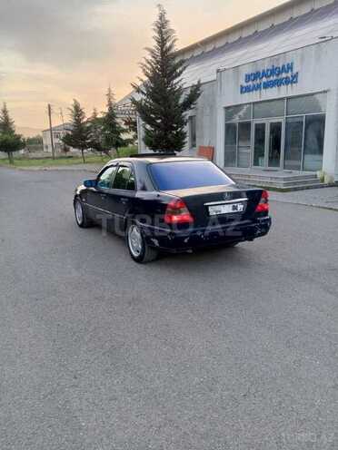 Mercedes C 180 1995, 257,000 km - 1.8 l - Masallı