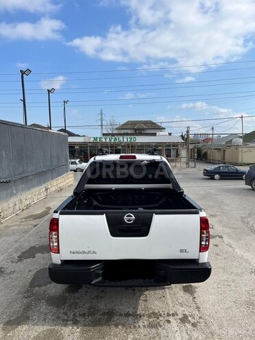 Nissan Navara 2015, 248,000 km - 2.5 l - Bakı