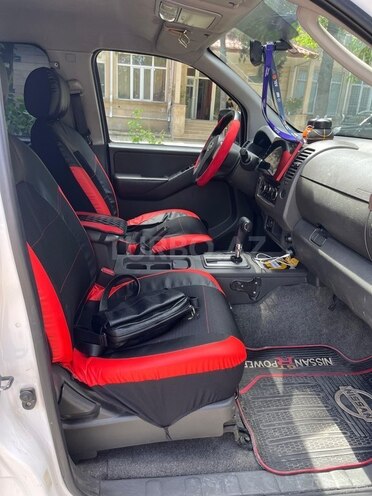 Nissan Navara 2015, 248,000 km - 2.5 l - Bakı