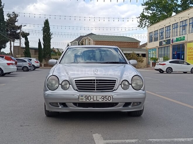 Mercedes E 240 1999, 550,000 km - 2.4 l - Şirvan