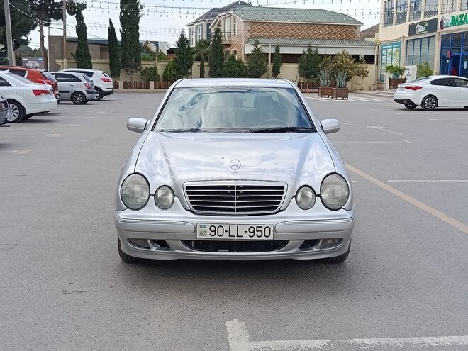 Mercedes E 240 1999, 550,000 km - 2.4 l - Şirvan