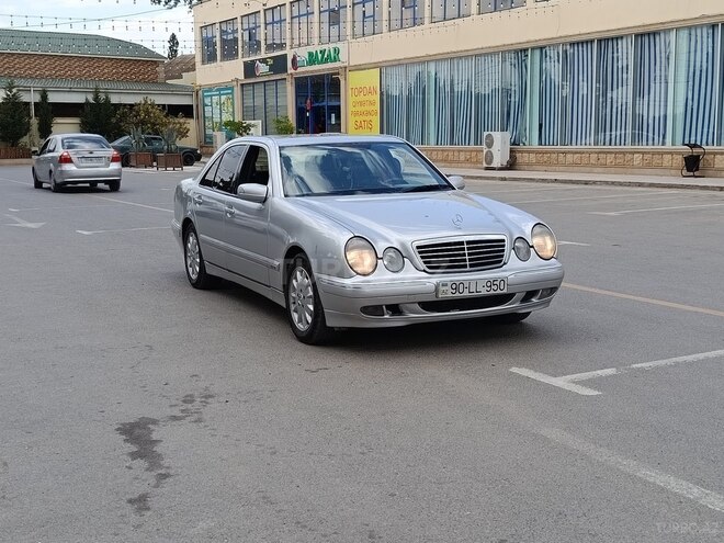 Mercedes E 240 1999, 550,000 km - 2.4 l - Şirvan