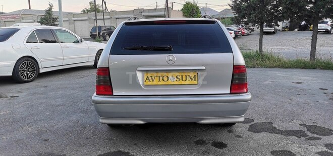 Mercedes C 240 1999, 243,000 km - 2.4 л - Sumqayıt