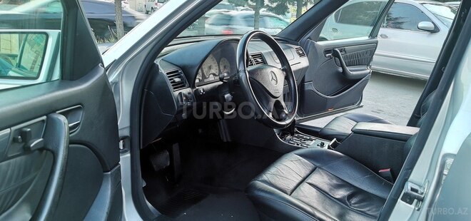 Mercedes C 240 1999, 243,000 km - 2.4 л - Sumqayıt