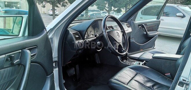 Mercedes C 240 1999, 243,000 km - 2.4 л - Sumqayıt