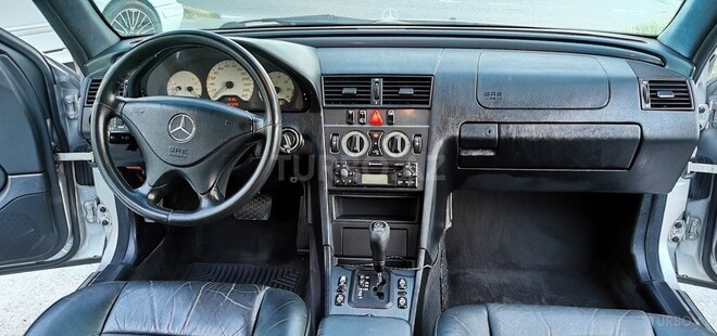 Mercedes C 240 1999, 243,000 km - 2.4 л - Sumqayıt