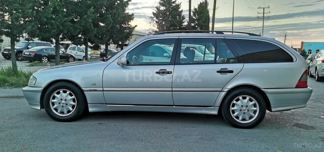 Mercedes C 240 1999, 243,000 km - 2.4 л - Sumqayıt