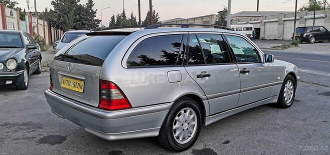 Mercedes C 240 1999, 243,000 km - 2.4 л - Sumqayıt
