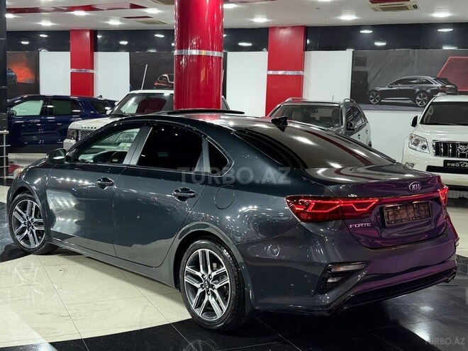 Kia Forte 2018, 200,000 km - 2.0 l - Bakı