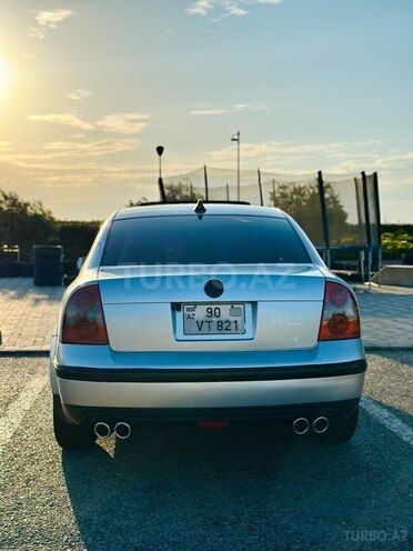 Volkswagen Passat 2001, 225,520 km - 1.8 l - Bakı