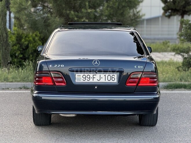 Mercedes E 220 d 2000, 360,000 km - 2.2 l - Sabirabad