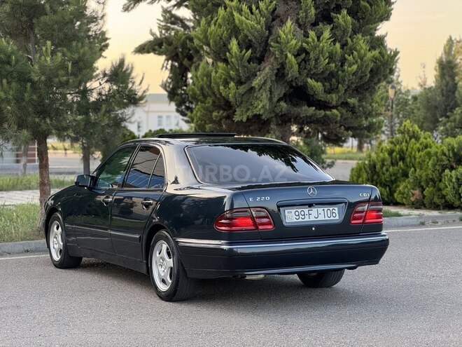 Mercedes E 220 d 2000, 360,000 km - 2.2 l - Sabirabad