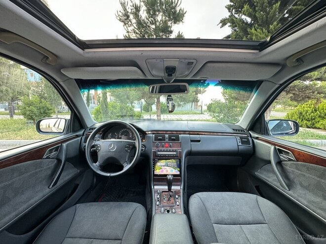 Mercedes E 220 d 2000, 360,000 km - 2.2 l - Sabirabad