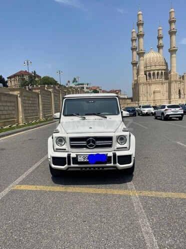 Mercedes G 55 AMG 2009, 271,659 km - 5.4 l - Bakı