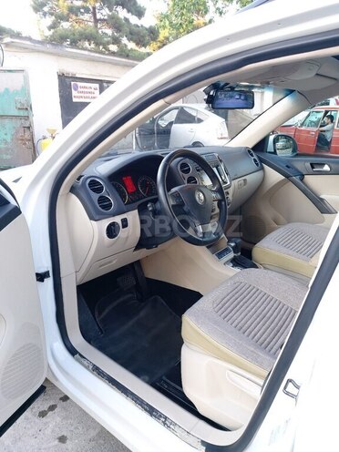 Volkswagen Tiguan 2009, 123,000 km - 2.0 l - Bakı