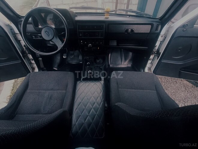 LADA (VAZ) Niva 2015, 146,000 km - 1.7 l - Quba