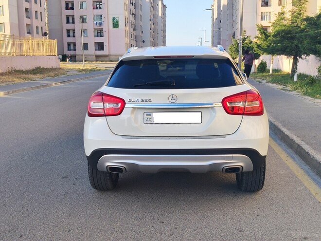 Mercedes GLA 250 2016, 136,794 km - 2.0 l - Bakı