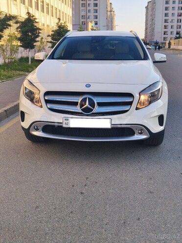 Mercedes GLA 250 2016, 136,794 km - 2.0 l - Bakı