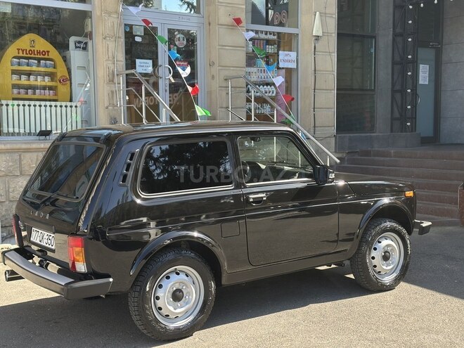 LADA (VAZ) Niva 2025, 3,800 km - 1.7 л - Bakı