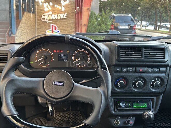 LADA (VAZ) Niva 2025, 3,800 km - 1.7 л - Bakı