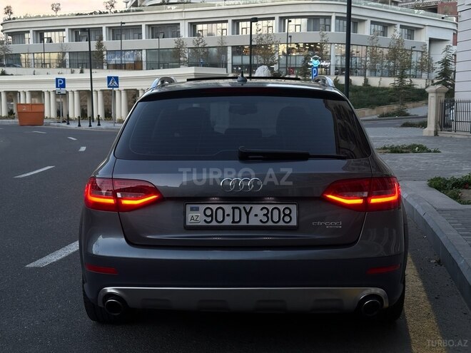 Audi A4 2013, 142,000 km - 2.0 l - Bakı